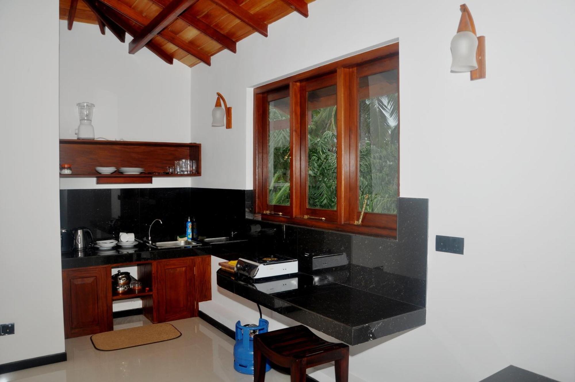 Villa Dineha Hikkaduwa Esterno foto