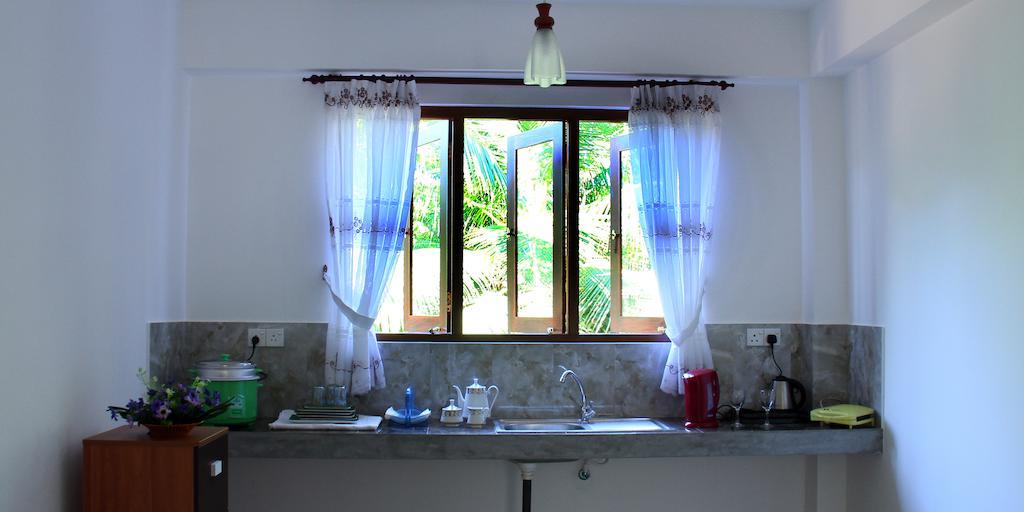 Villa Dineha Hikkaduwa Esterno foto