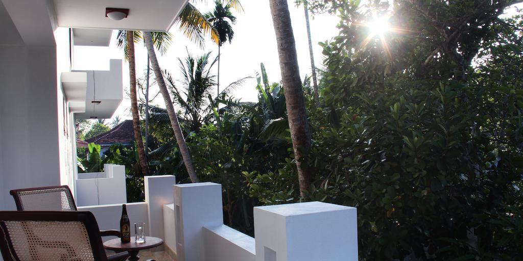 Villa Dineha Hikkaduwa Esterno foto