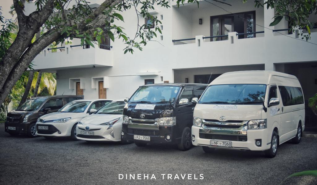 Villa Dineha Hikkaduwa Esterno foto